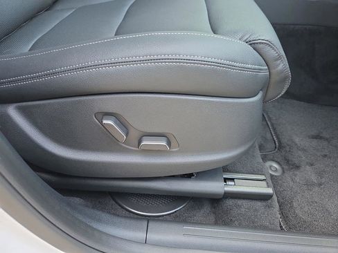 New 2026 Genesis GV70 2.5T AWD/4WD image 26