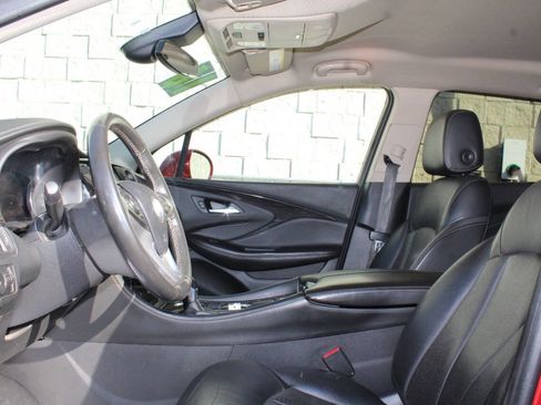 Used 2016 Buick Envision Premium image 10