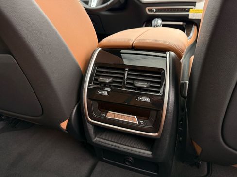 Used 2023 BMW X5 xDrive40i w/ Executive Package image 34