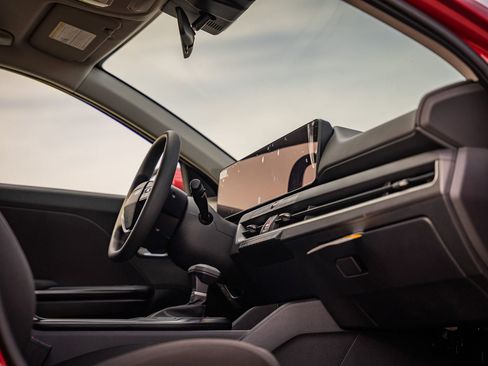 New 2026 Kia K4 FWD image 8