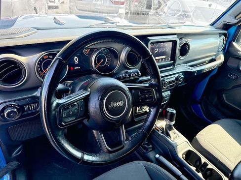 Used 2022 Jeep Wrangler Unlimited Sport S image 10