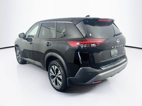 Used 2023 Nissan Rogue SV FWD image 5