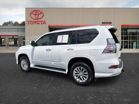 Used 2015 Lexus GX 460 w/ Premium Package AWD/4WD image 6