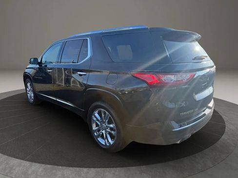 Used 2019 Chevrolet Traverse High Country w/ LPO, Floor Liner Package AWD/4WD image 7