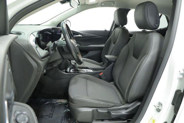 Used 2024 Buick Encore GX Preferred FWD image 25