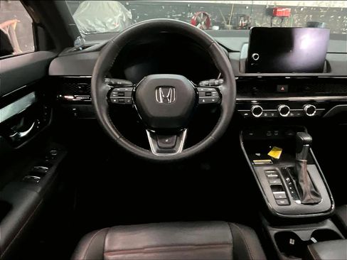 Used 2024 Honda CR-V Sport Touring image 8