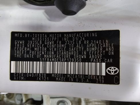 Used 2024 Toyota Corolla LE FWD image 33