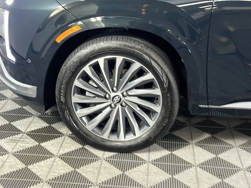 Used 2025 Hyundai Palisade Calligraphy image 12