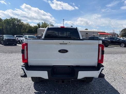 Used 2024 Ford F250 Lariat w/ Lariat Ultimate Package AWD/4WD image 9