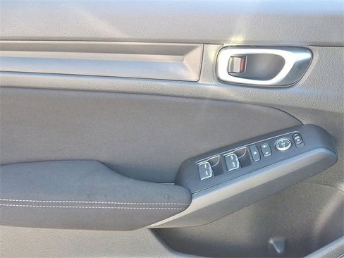 Certified 2023 Honda Civic Sport image 12