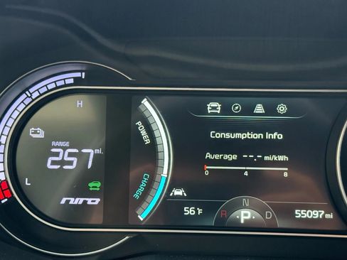 Used 2022 Kia Niro EX w/ Cold Weather Package image 32