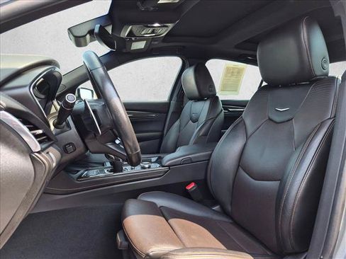 Used 2023 Cadillac CT5 Sport RWD image 17