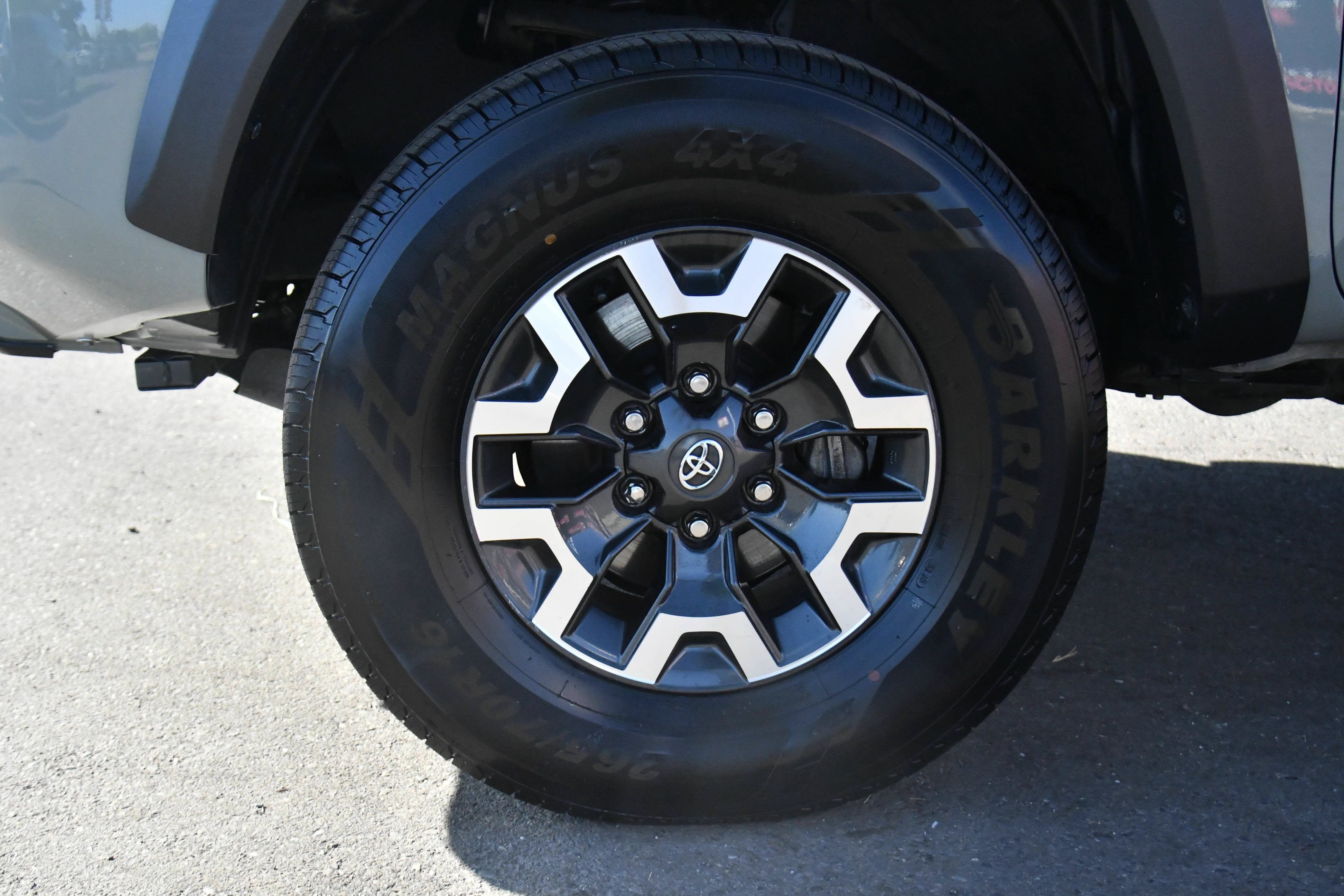 Used 2023 Toyota Tacoma TRD Off-Road RWD image 12