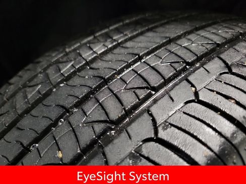 Used 2023 Subaru Forester Premium AWD/4WD image 11