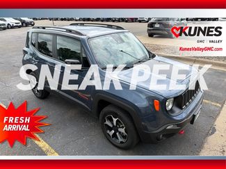 Used 2022 Jeep Renegade Trailhawk w/ Sun/Sound Group AWD/4WD video 1