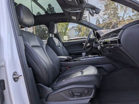 Used 2018 Audi Q7 3.0T Prestige AWD/4WD image 23
