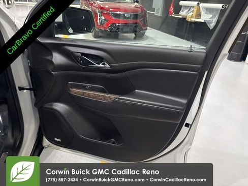 Certified 2023 GMC Acadia Denali w/ Denali Technology Package AWD/4WD image 40