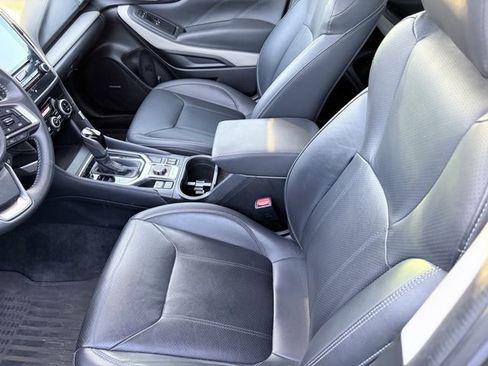 Used 2022 Subaru Forester Limited image 9