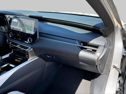 Used 2025 Lexus RX 350 Premium Plus w/ Accessory Package (Z1) FWD image 19