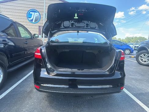 Used 2017 Ford Focus S FWD image 24
