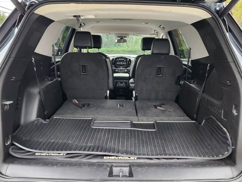 Used 2019 Chevrolet Traverse LT image 10