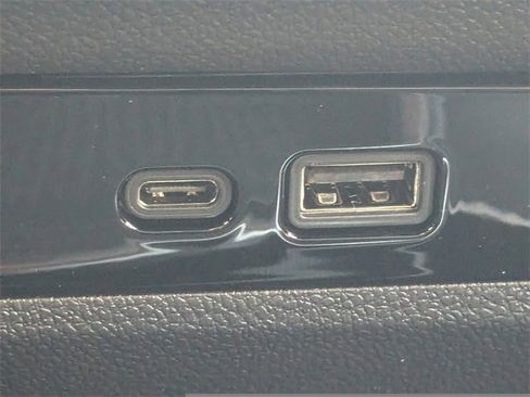 New 2026 Buick Enclave Sport Touring w/ Super Cruise Package image 24