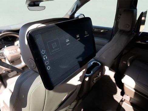 New 2026 GMC Yukon Elevation image 22