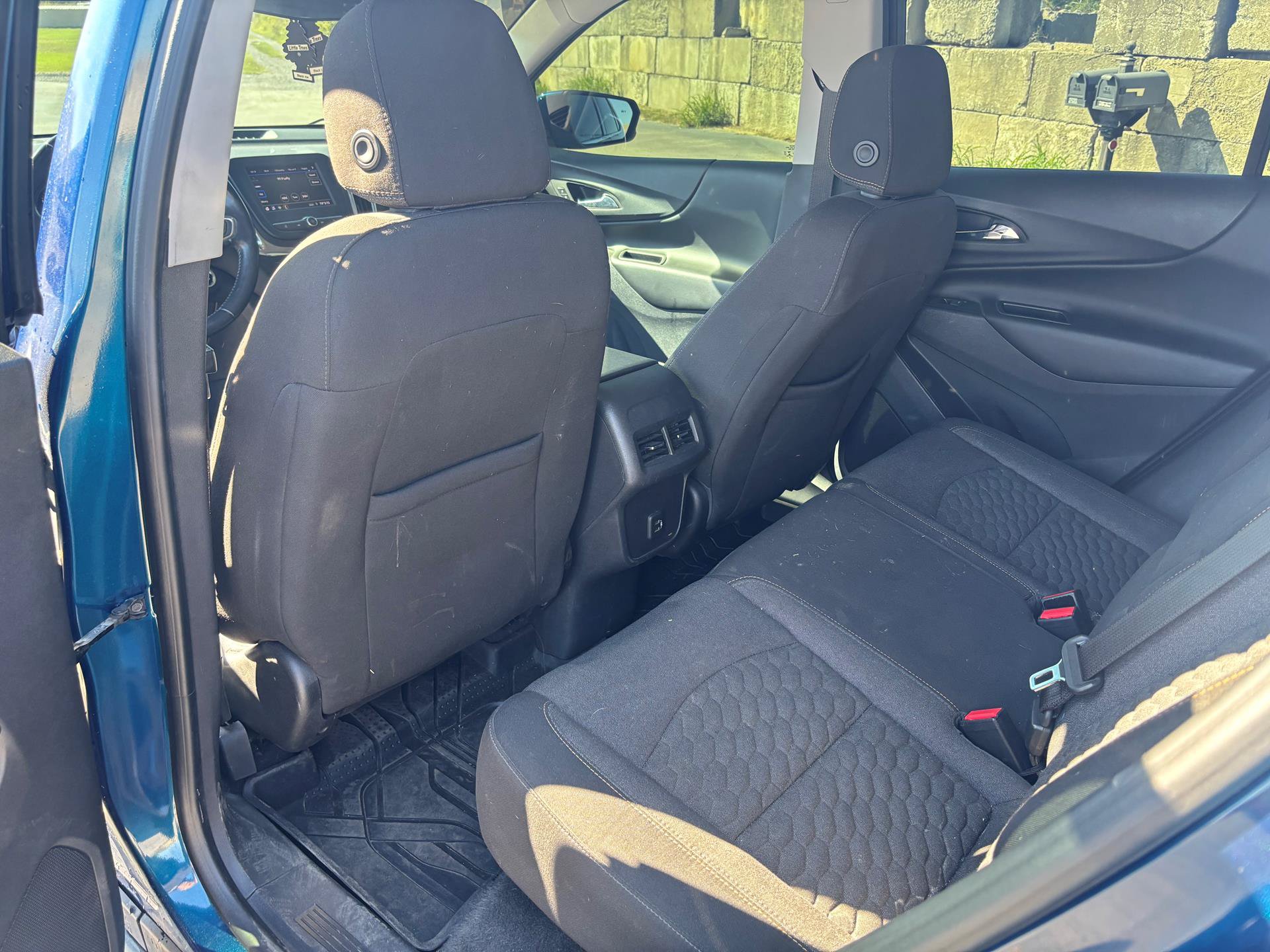 Used 2020 Chevrolet Equinox LT FWD image 9