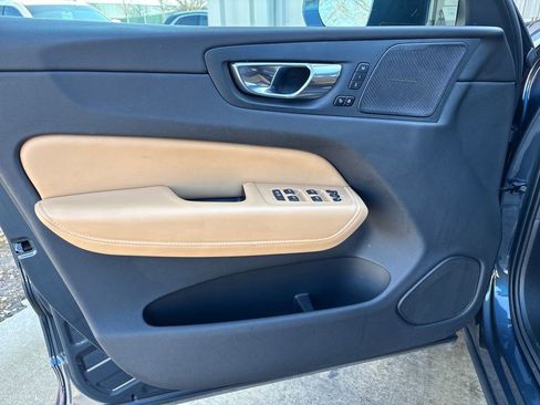 Used 2021 Volvo XC60 T5 Inscription w/ Advanced Package image 13