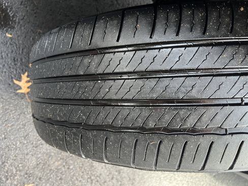 Certified 2023 GMC Acadia SLT w/ Elevation Edition image 12