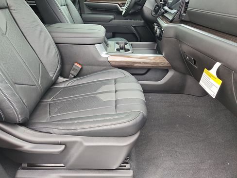 New 2025 Chevrolet Silverado 2500 LT w/ Trail Boss Package AWD/4WD image 60