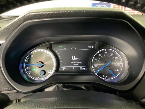 Used 2022 Toyota Venza XLE AWD/4WD image 26