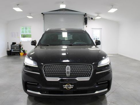 Used 2022 Lincoln Aviator Reserve w/ Equipment Group 201A image 3