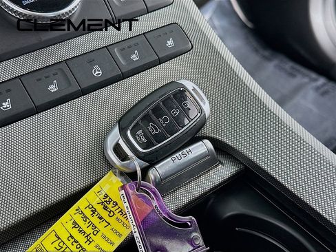 Used 2022 Hyundai Palisade Limited image 24