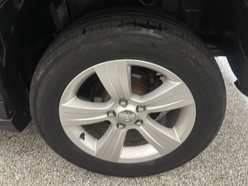 Used 2014 Jeep Compass Sport w/ Power Value Group AWD/4WD image 11
