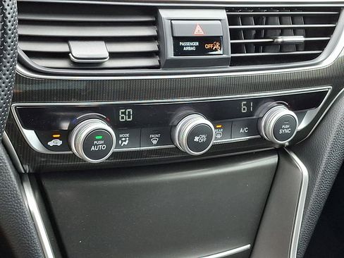 Used 2022 Honda Accord Sport image 17