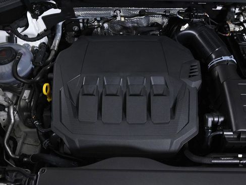 Used 2025 Audi Q3 2.0T Premium w/ Convenience Package image 23