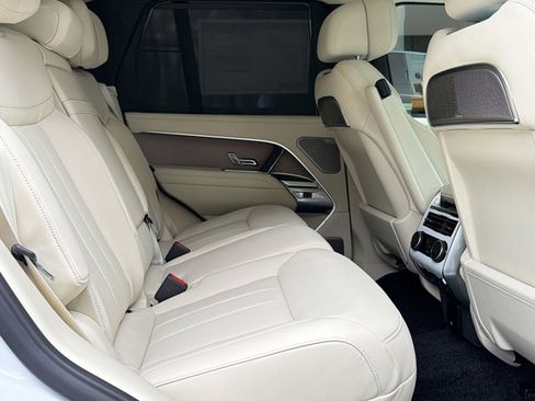 New 2026 Land Rover Range Rover Autobiography image 30