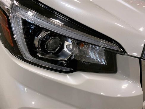 Used 2020 Subaru Forester Limited image 27