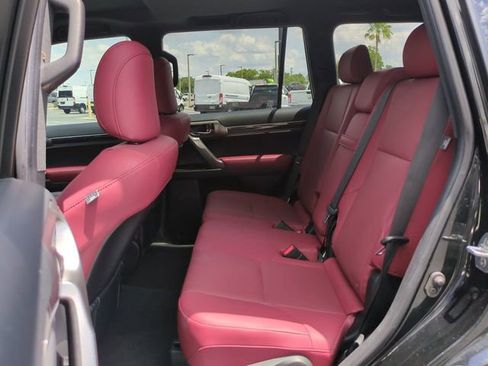 Used 2023 Lexus GX 460 Premium w/ Premium Package AWD/4WD image 15