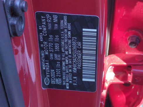 Used 2025 Hyundai Venue Limited FWD image 25