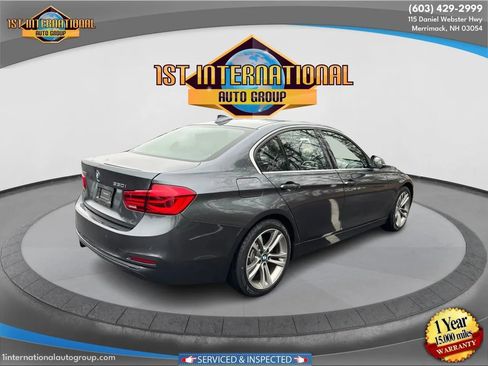 Used 2017 BMW 330i xDrive Sedan AWD/4WD image 8