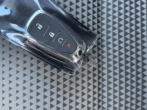 Used 2024 Chevrolet Trax LT w/ Driver Confidence Package image 34