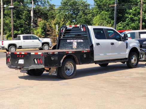 Used 2018 Ford F350 XL w/ Power Equipment Group AWD/4WD image 4