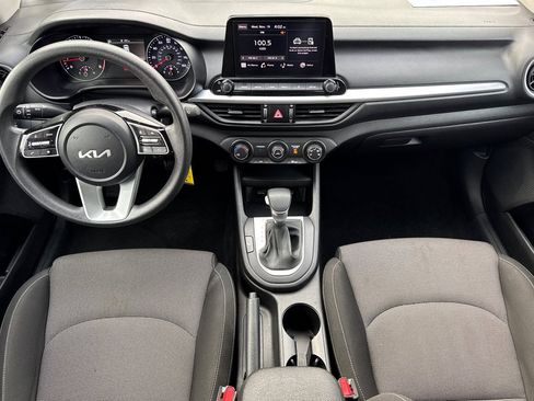 Used 2023 Kia Forte LXS image 13