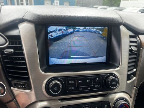 Used 2018 GMC Yukon XL Denali w/ Denali Ultimate Package AWD/4WD image 16
