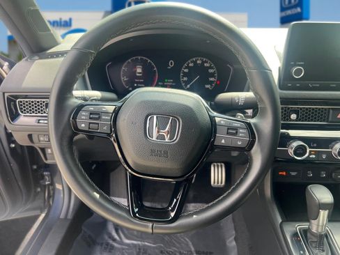 Used 2025 Honda Civic Sport image 16