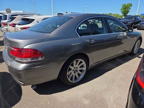 Used 2006 BMW 750i RWD image 5