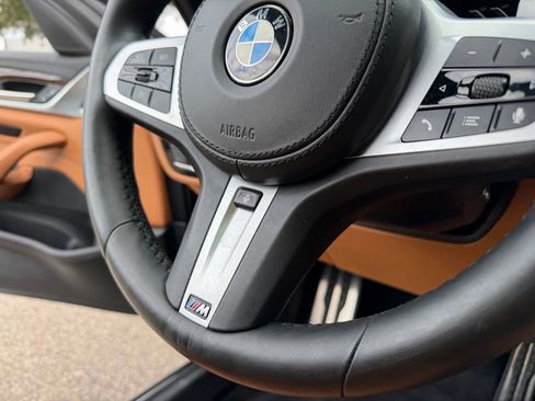 Used 2020 BMW 540i xDrive w/ M Sport Package image 34