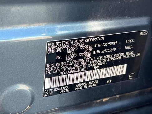 Certified 2022 Toyota Venza Limited AWD/4WD image 36